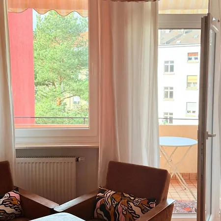 Bkarlsruhe.de 招待所 3*