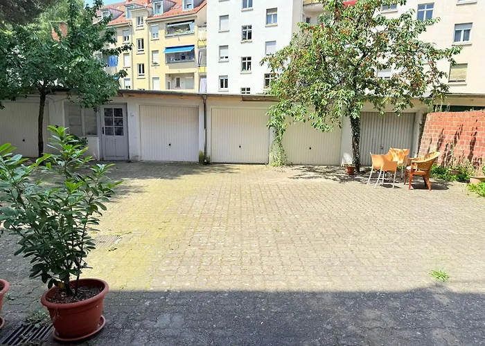 Bkarlsruhe.de 3* Karlsruhe